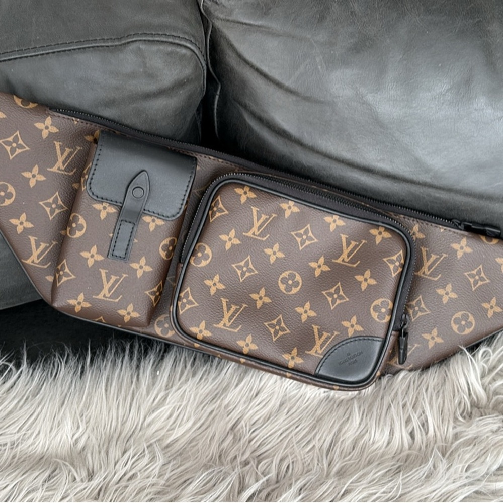 Louis Vuitton Monogram Bumbag AUTHENTIC